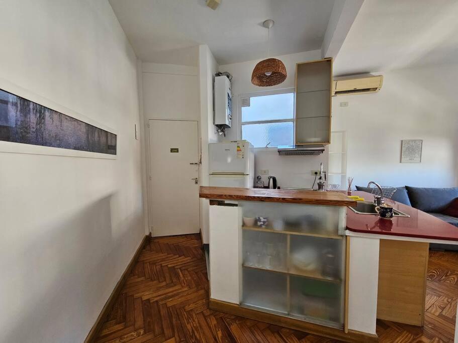 Apartamento 2 Amb Sobre Calle Corrientes Ciudad Autónoma de Buenos Aires