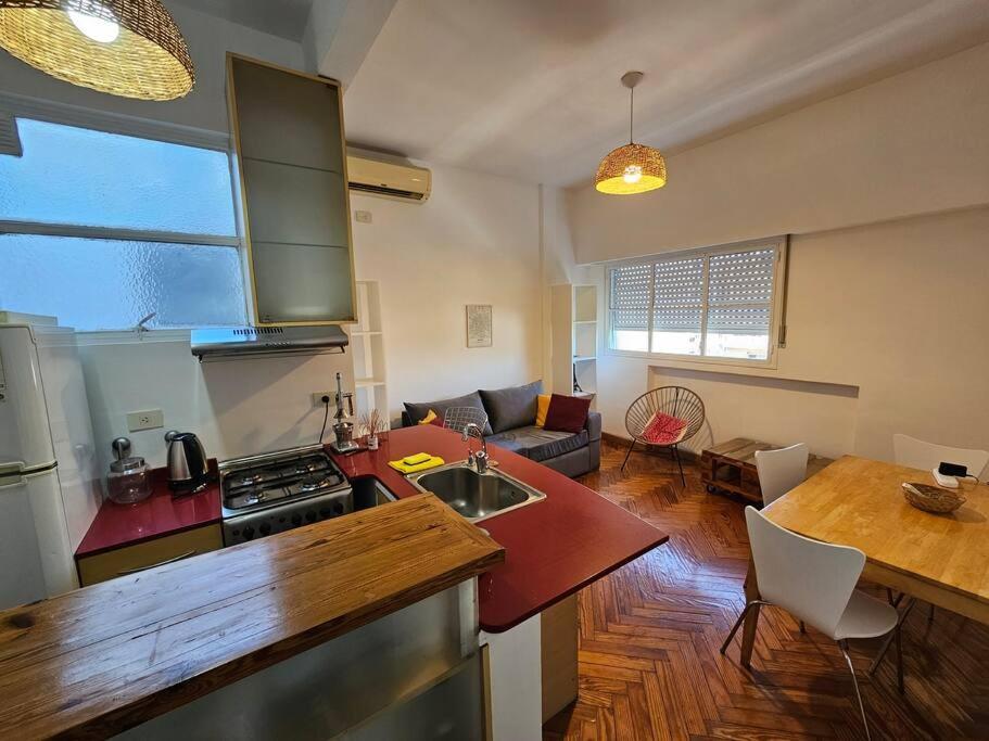 Apartamento 2 Amb Sobre Calle Corrientes *