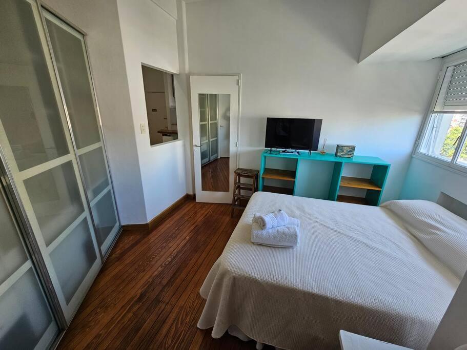 Apartamento 2 Amb Sobre Calle Corrientes Ciudad Autónoma de Buenos Aires