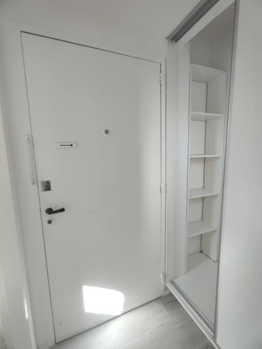 Apartamento Comodo Dos Ambientes En El Centro De