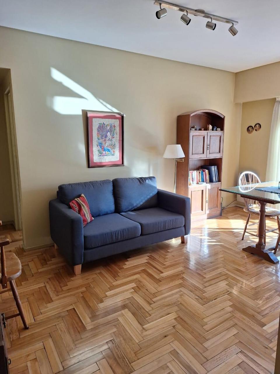 Apartment Recolecta Con Buena Iluminacion