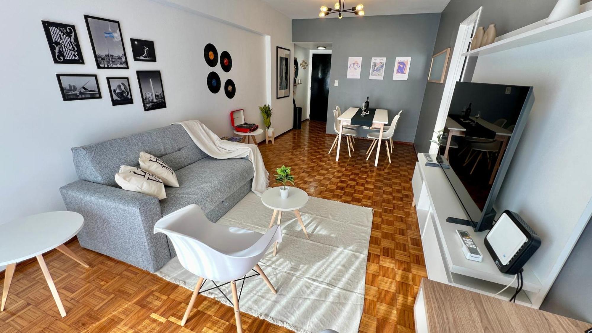 Stylish Haven In Downtown Buenos Aires! Apartment