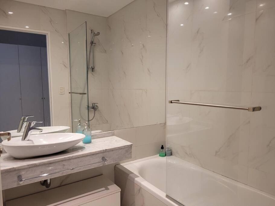 Moderno En El Corazon De Recoleta Con Piscina Buenos Aires