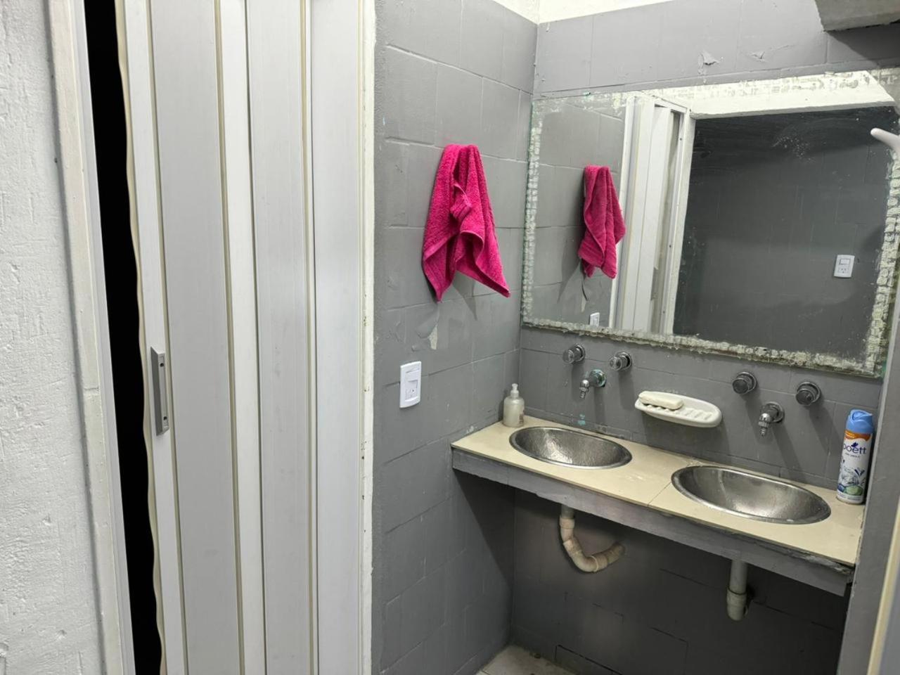 Beta Obelisco Albergue *