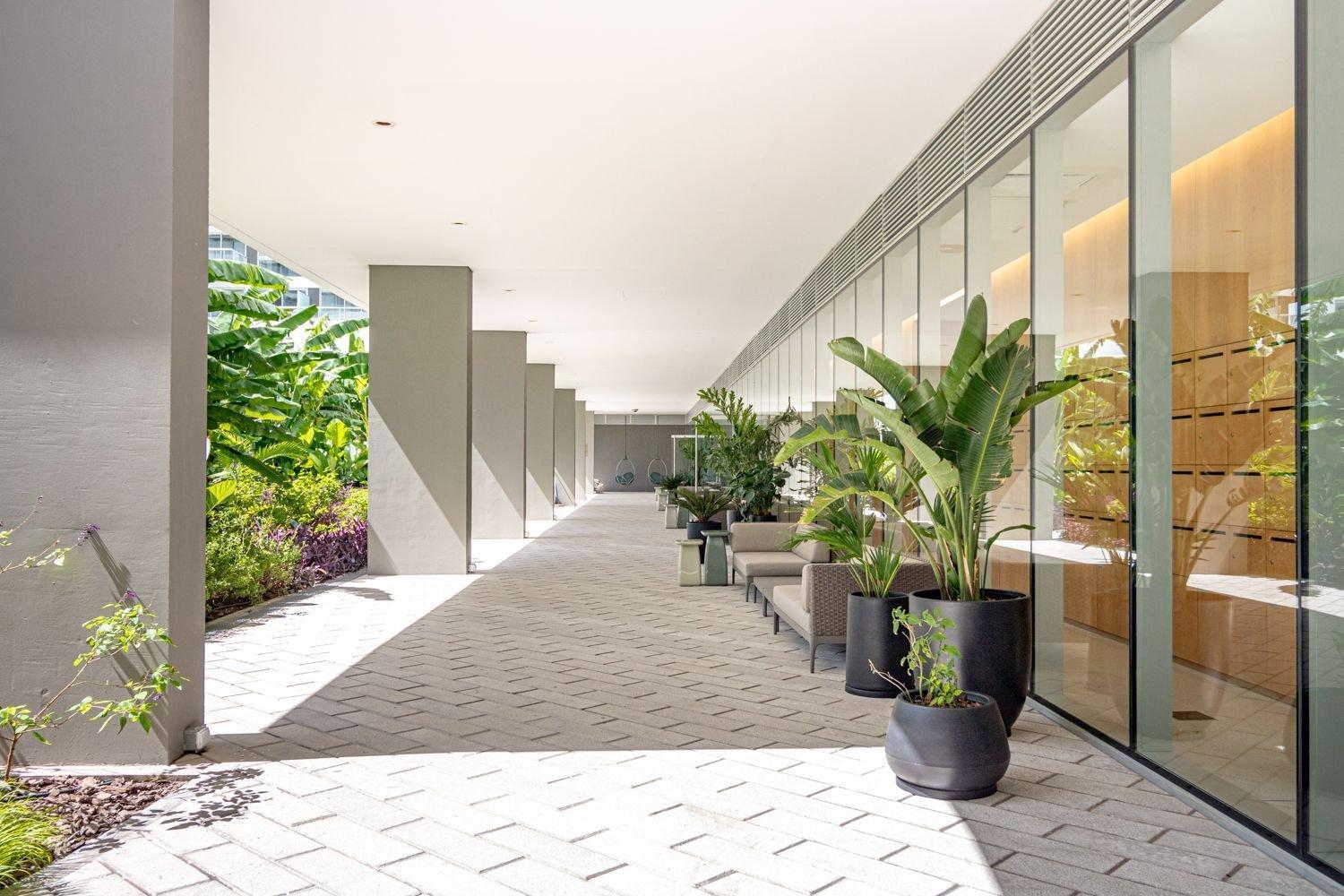 Stunning 1br W/ Pool, Gym, & Sauna