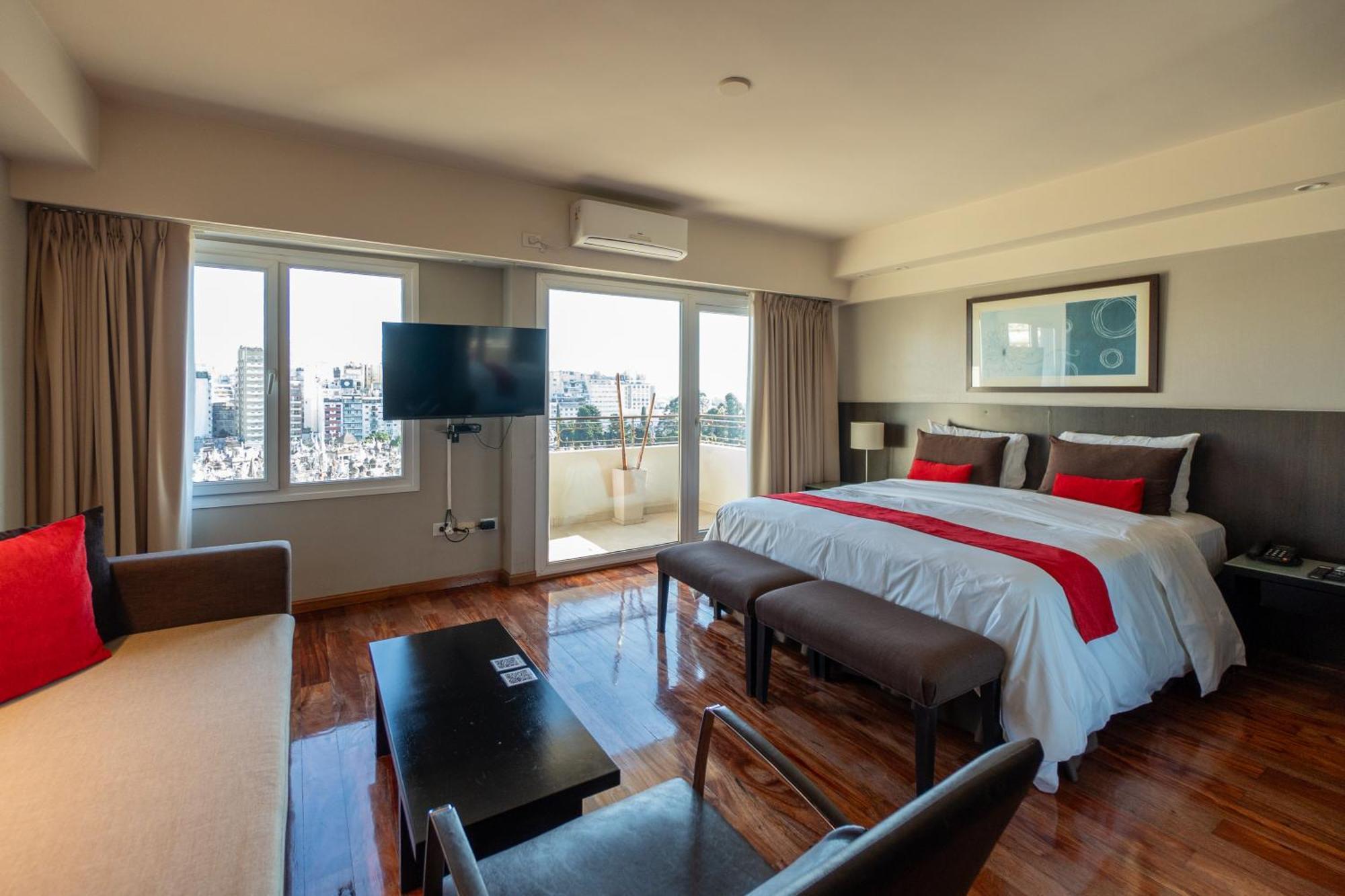 Urban Recoleta Boutique Hotel 4*
