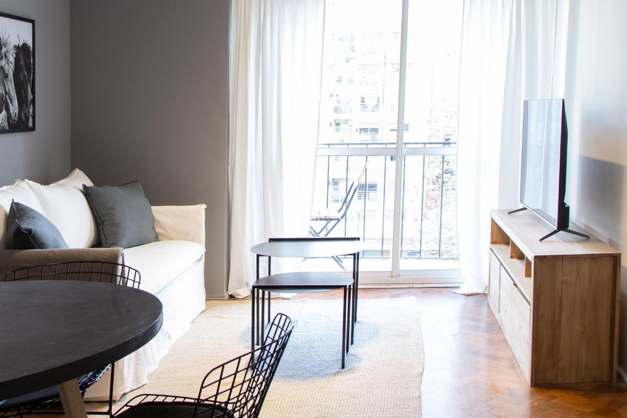 Tilo Stylish Apartment