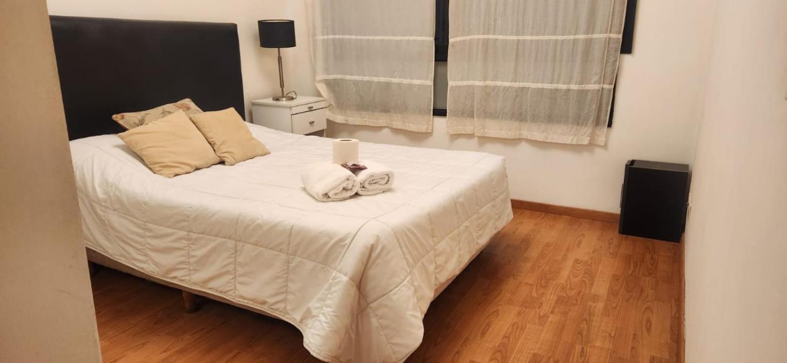 Apart Guemes Y Scalabrini Ortiz * Buenos Aires