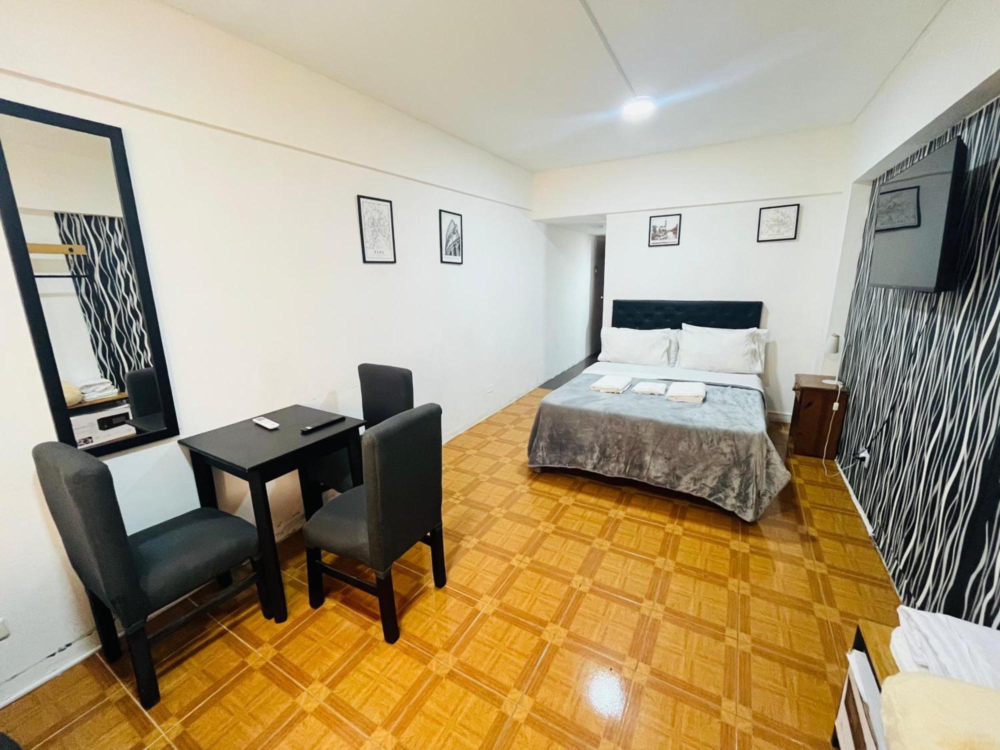 Apartamento Esmeralda 486 A 2 Cuadras Del Obelisco Buenos Aires