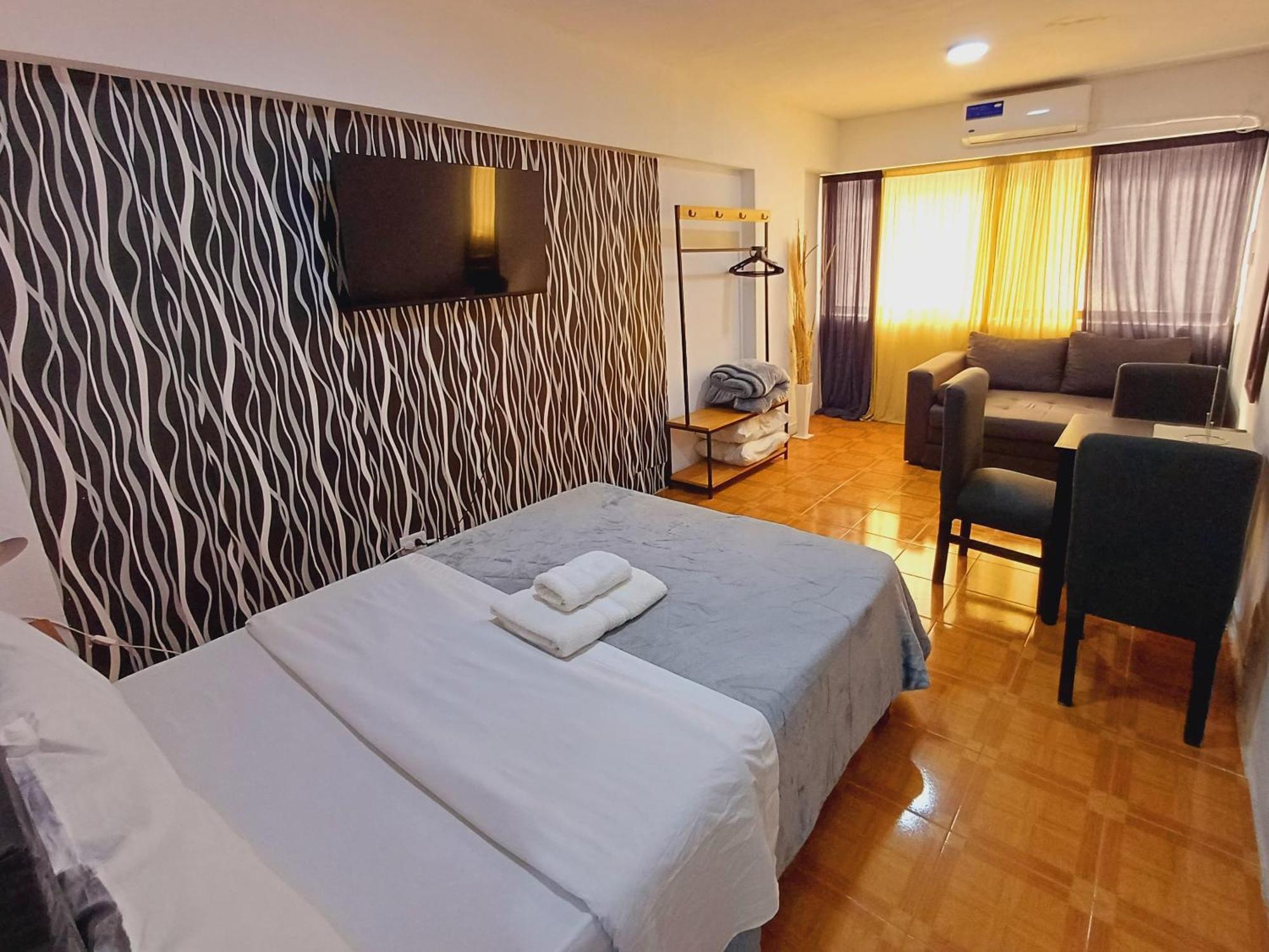 Apartamento Esmeralda 486 A 2 Cuadras Del Obelisco