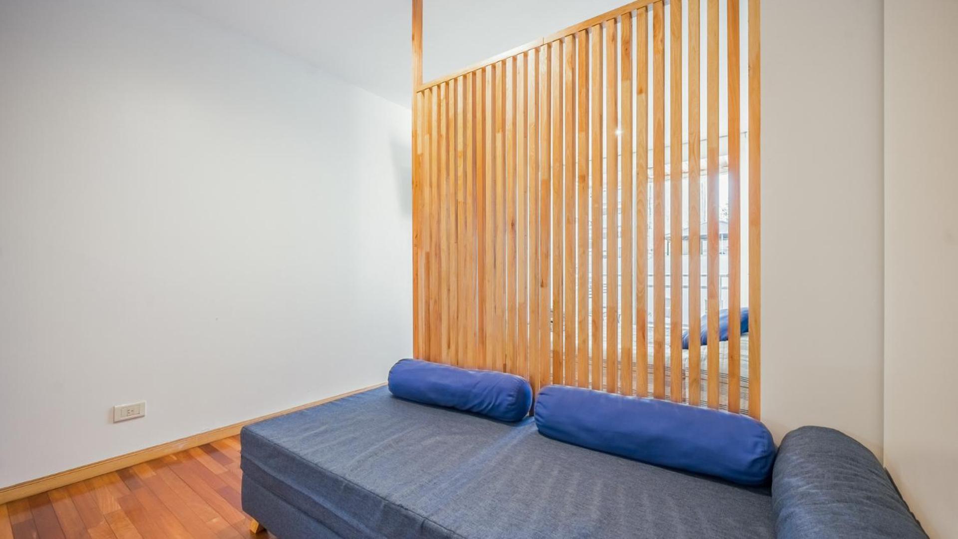 Luminoso Y Silencioso Recoleta Apartment