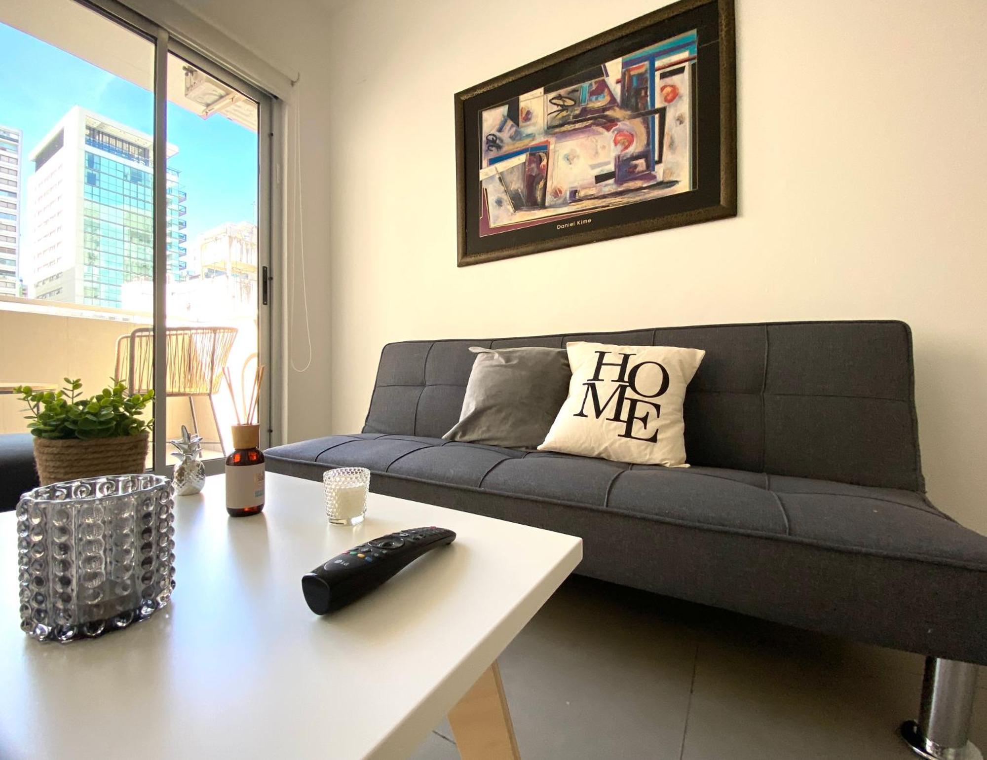 Modern Style In Palermo Close To Rosedal & Libertador, With Parking Buenos Aires