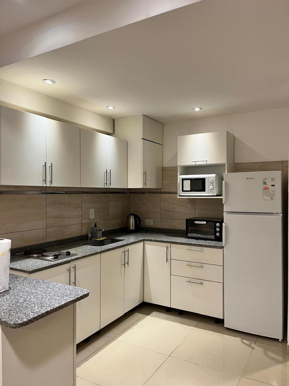 Departamento 4 Personas, Zona Centrica Apartment