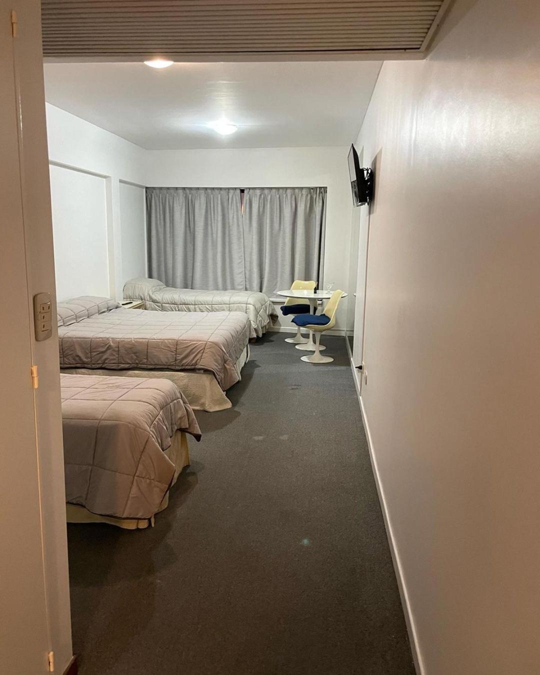 Departamento Para Cuatro Personas En Microcentro *