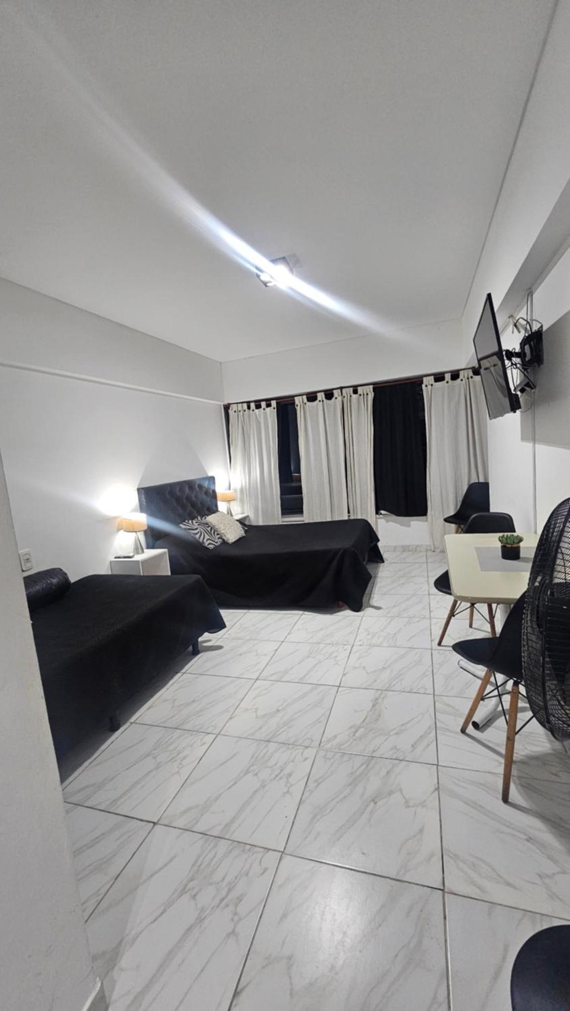 Apartamento Hermoso Departamento Sobre Av. Corrientes Con Vistas Hacia La Ciudad Ciudad Autónoma de Buenos Aires
