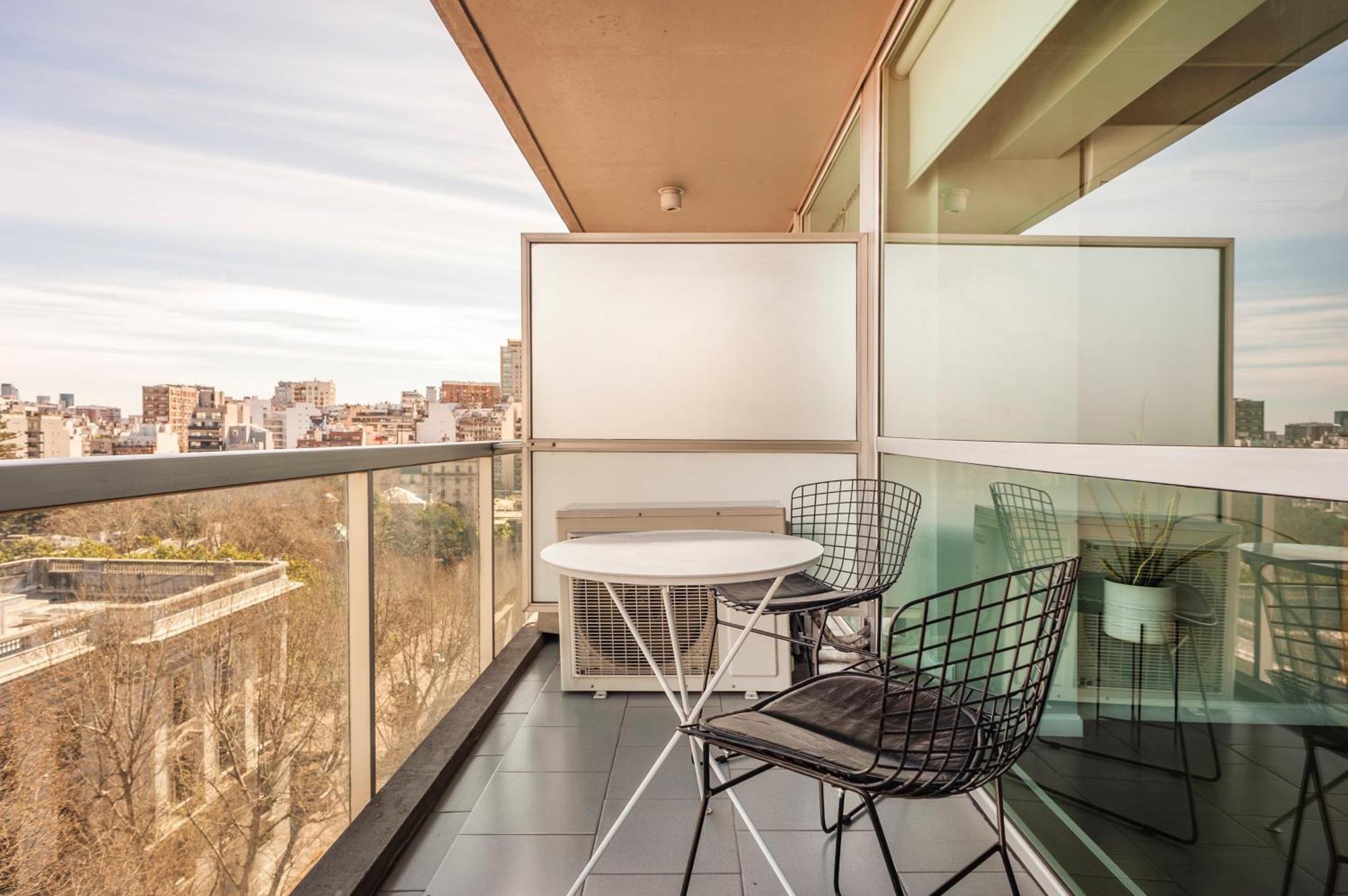 High End Cozy At Recoleta -amazing View- 12h Apartment Buenos Aires