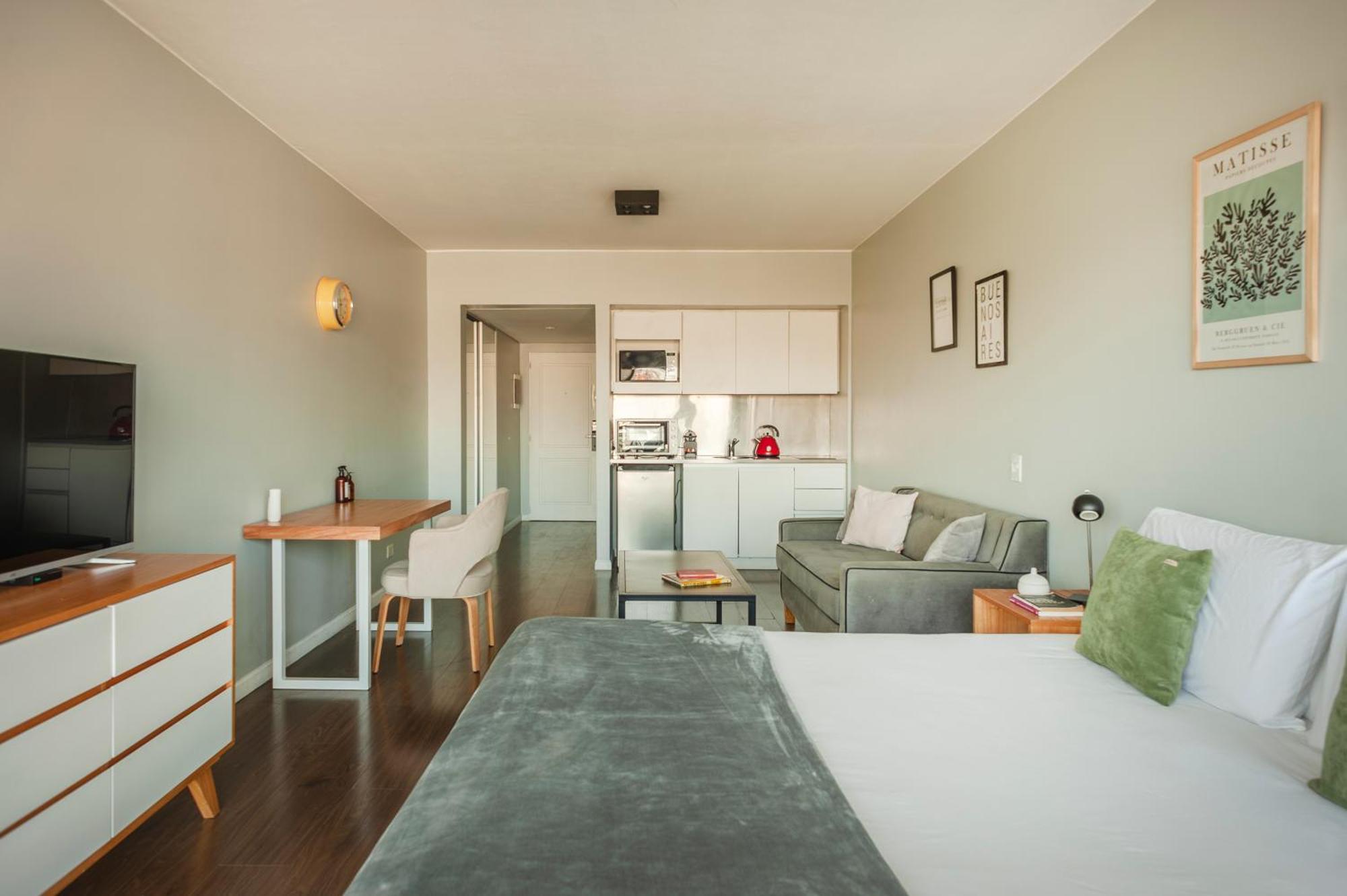 High End Cozy At Recoleta -amazing View- 12h Buenos Aires