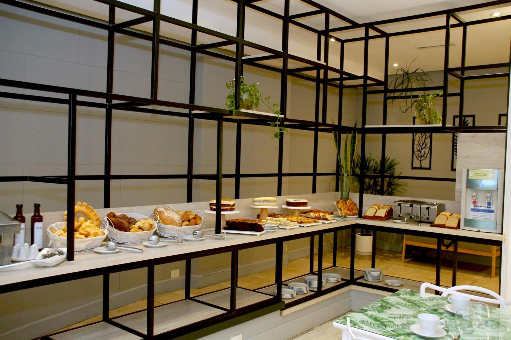 Hotel Gardi &