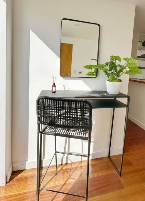 Hart - Humboldt Apartment