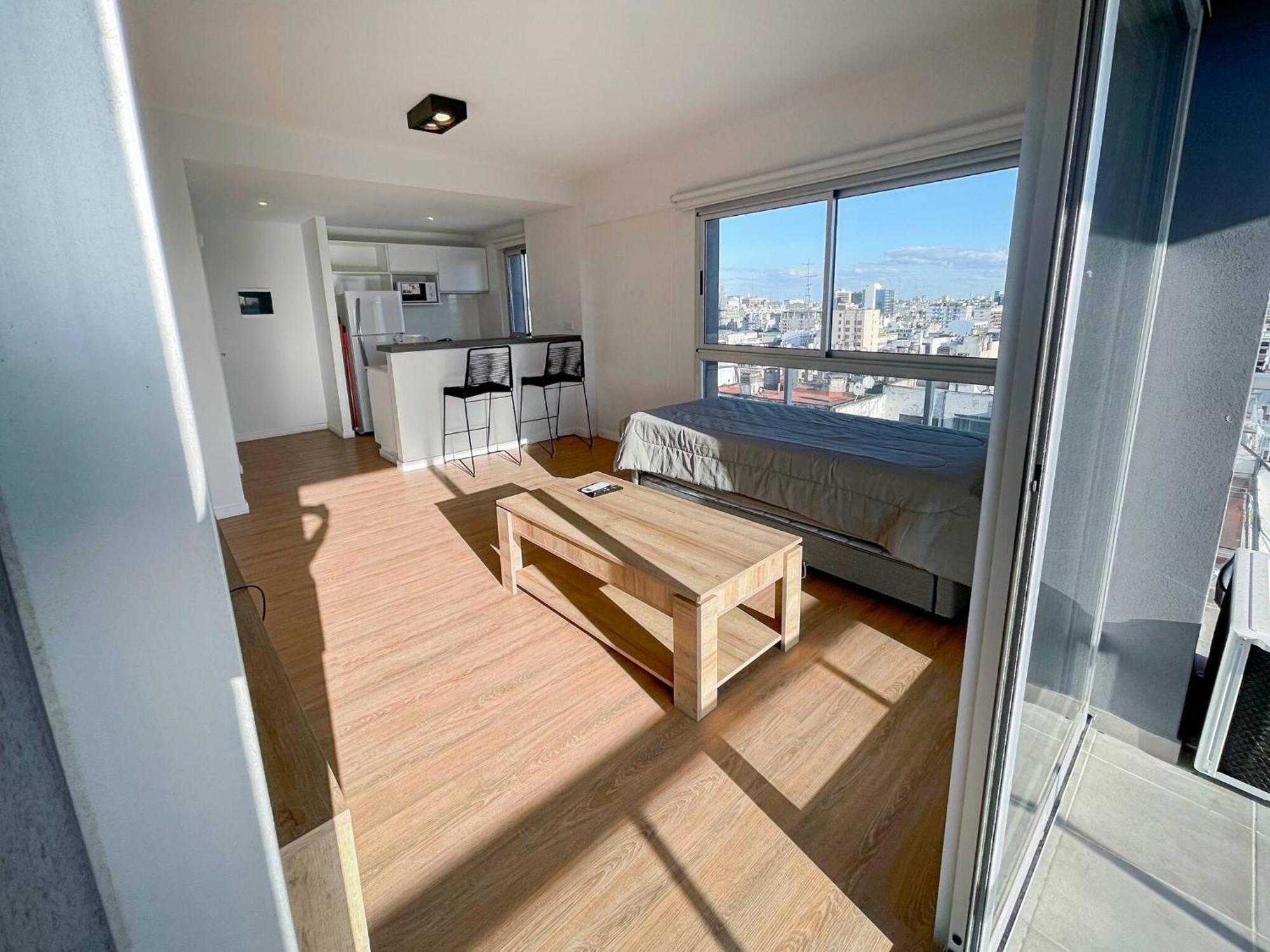 Apartment One-bedroom In Recoleta With Panoramic Views Buenos Aires