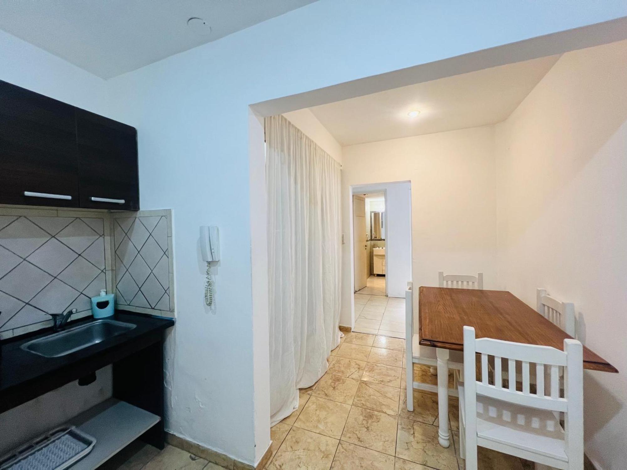 Apartment Calle Tucuman Y 9 De Julio