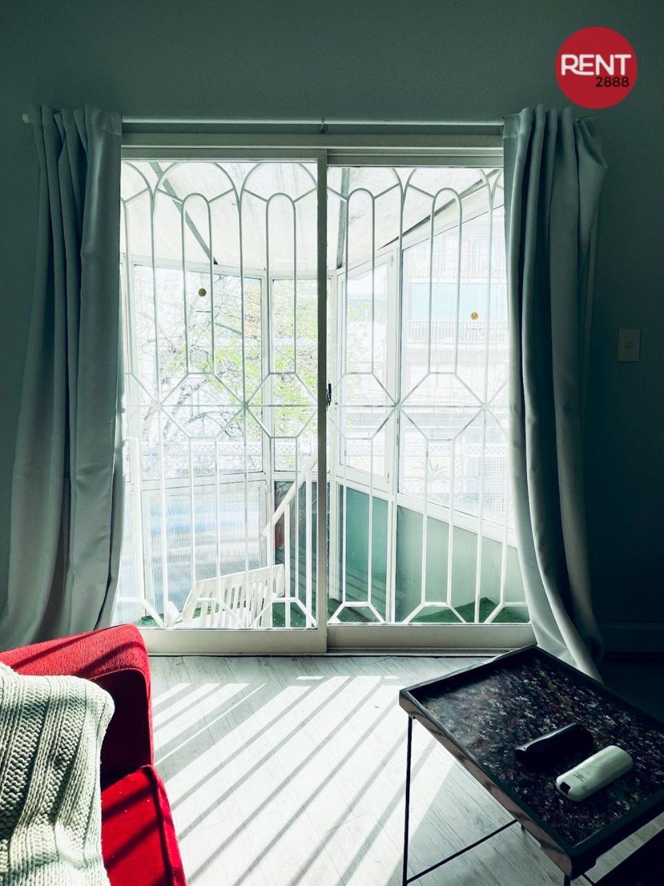 Rent Salguero Apartment