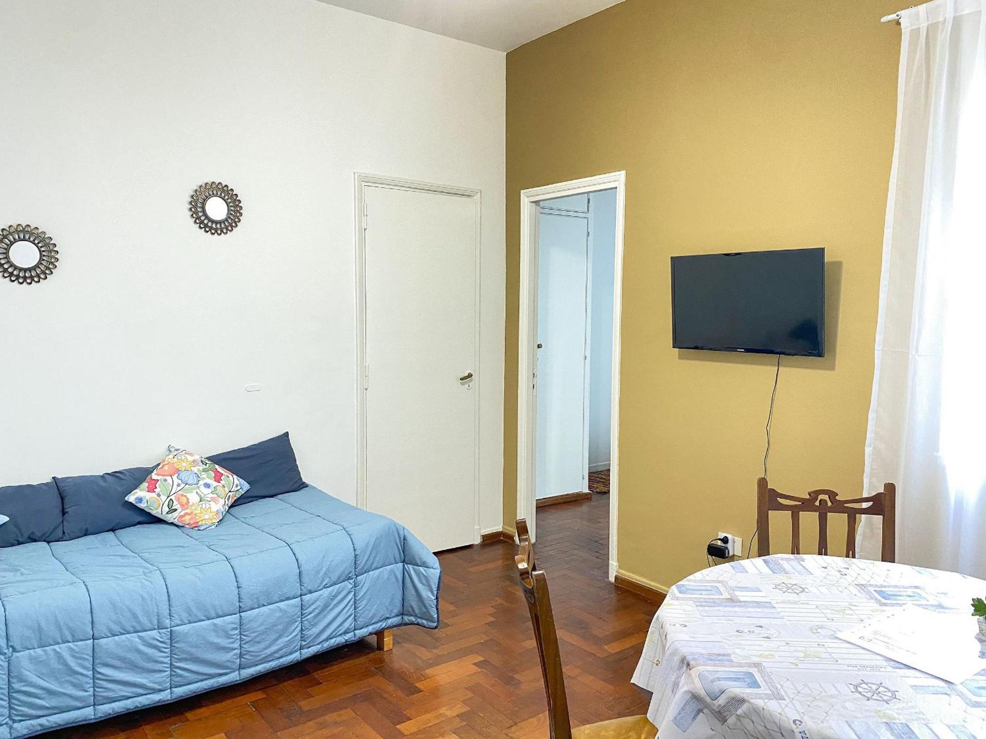 A 10 Minutos Del Aeropuerto, Ideal Familias Apartment *