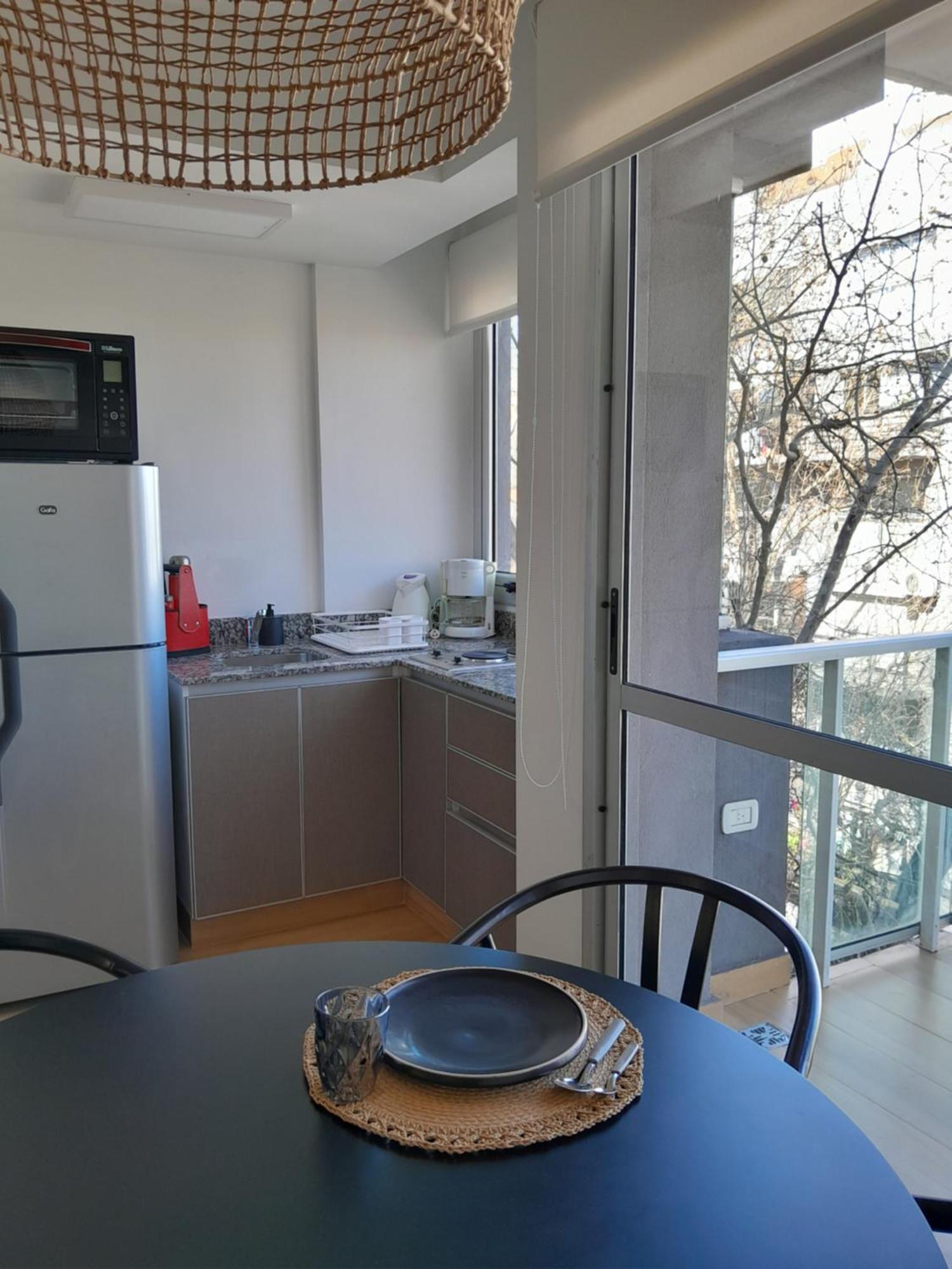 Monoambiente En Crespo Zona Movistar Arena Apartamento