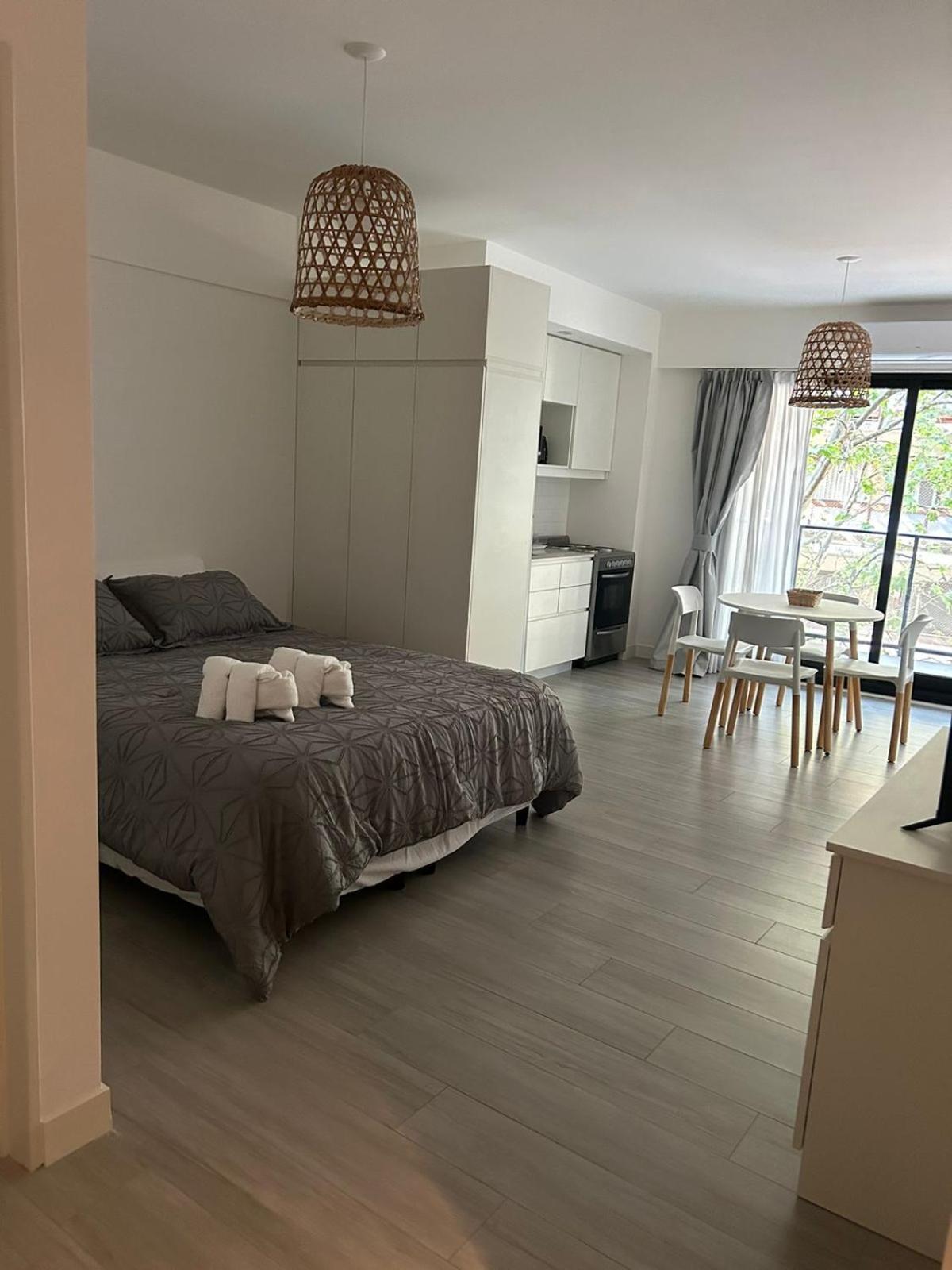 Deluxe Studio With Jacuzzi And Cowork In Palermo Apartment *