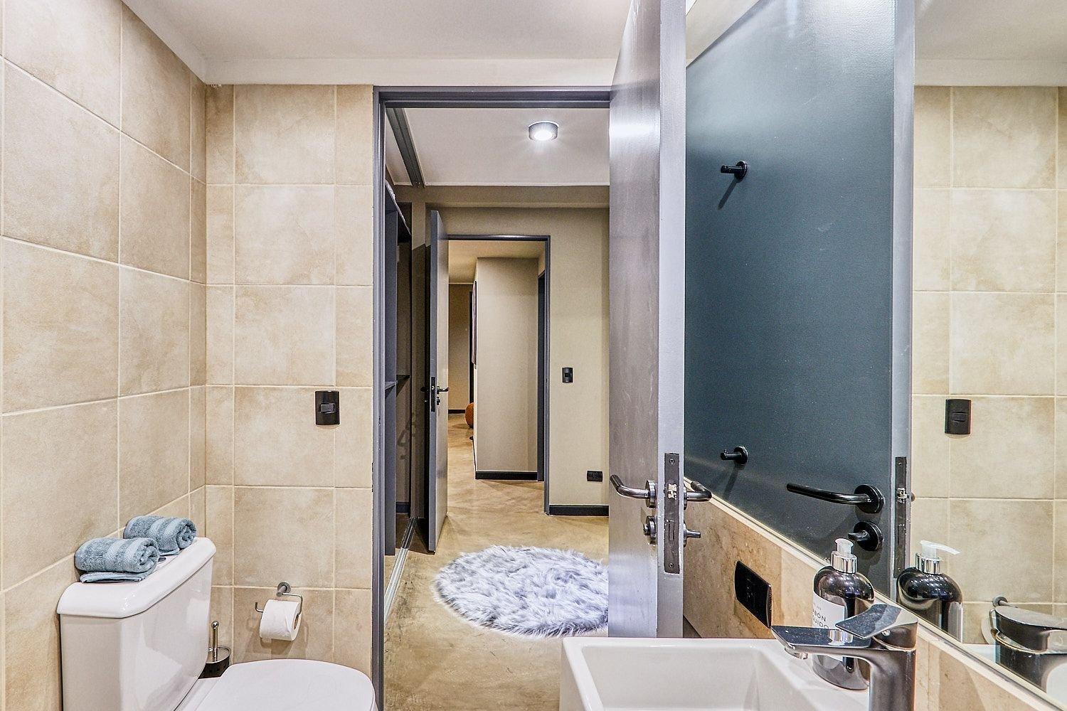 Con Piscina, Gym, Zona Infantil Y 300mb Wi-fi