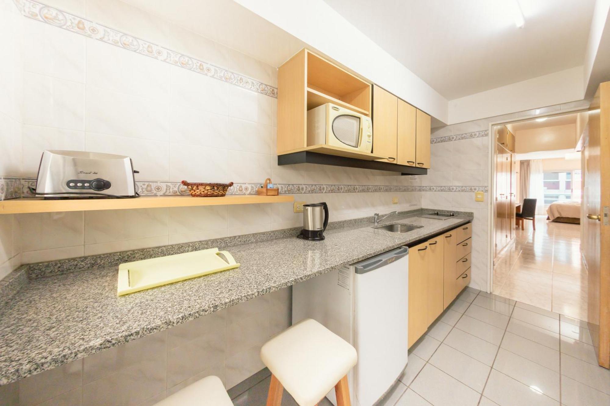 Le Batiment Apartmentos *