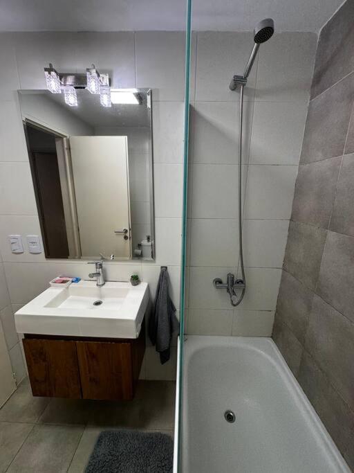 Departamento Practico Y Centrico * Buenos Aires
