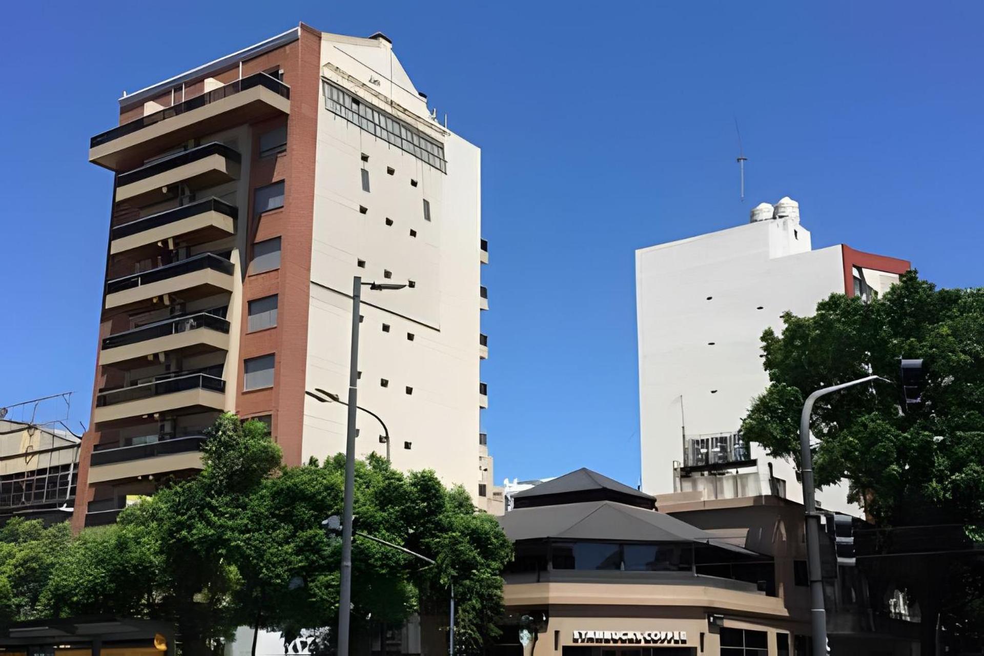 Apartment Veve V . Sun Splashed Apt, Easy Access To The Buenos Aires