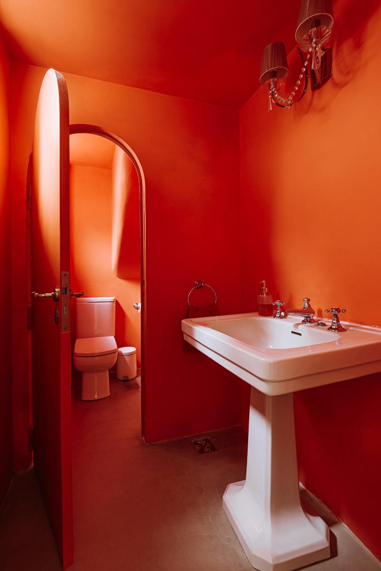 Luxurious 19th Century Mansion With Jacuzzy Y Cine Holiday home
