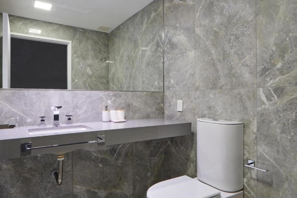 Apartment Luxury Armani Deco