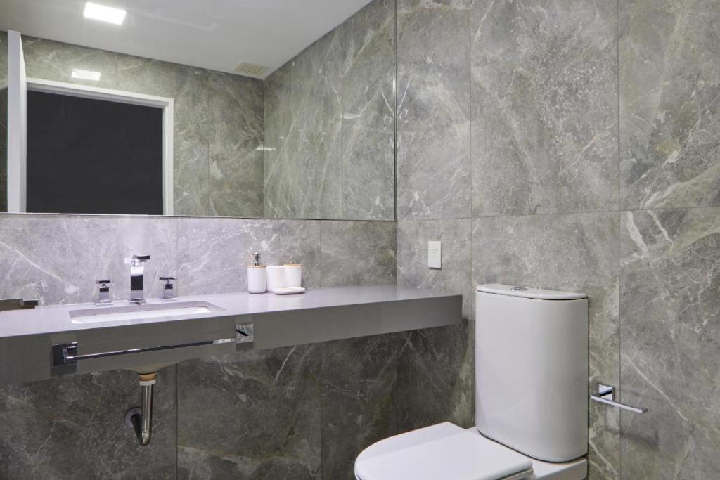 Luxury Armani Deco Buenos Aires