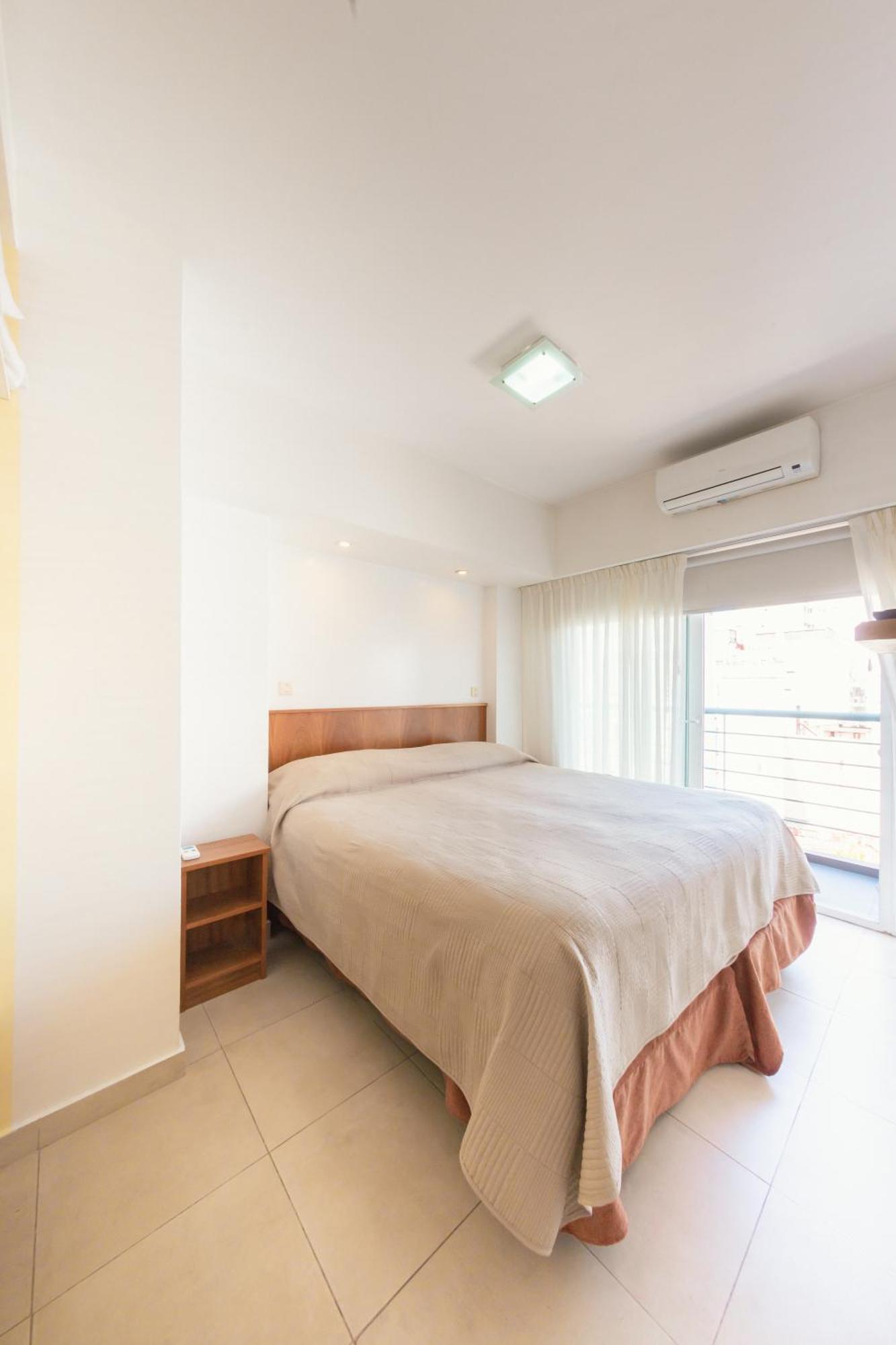 Le Batiment Apartmentos *