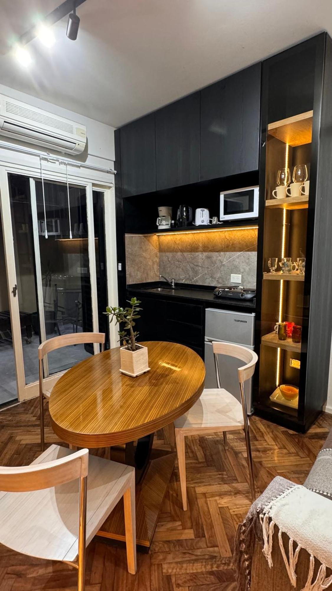Mc Recoleta - Azcuenaga Apartment