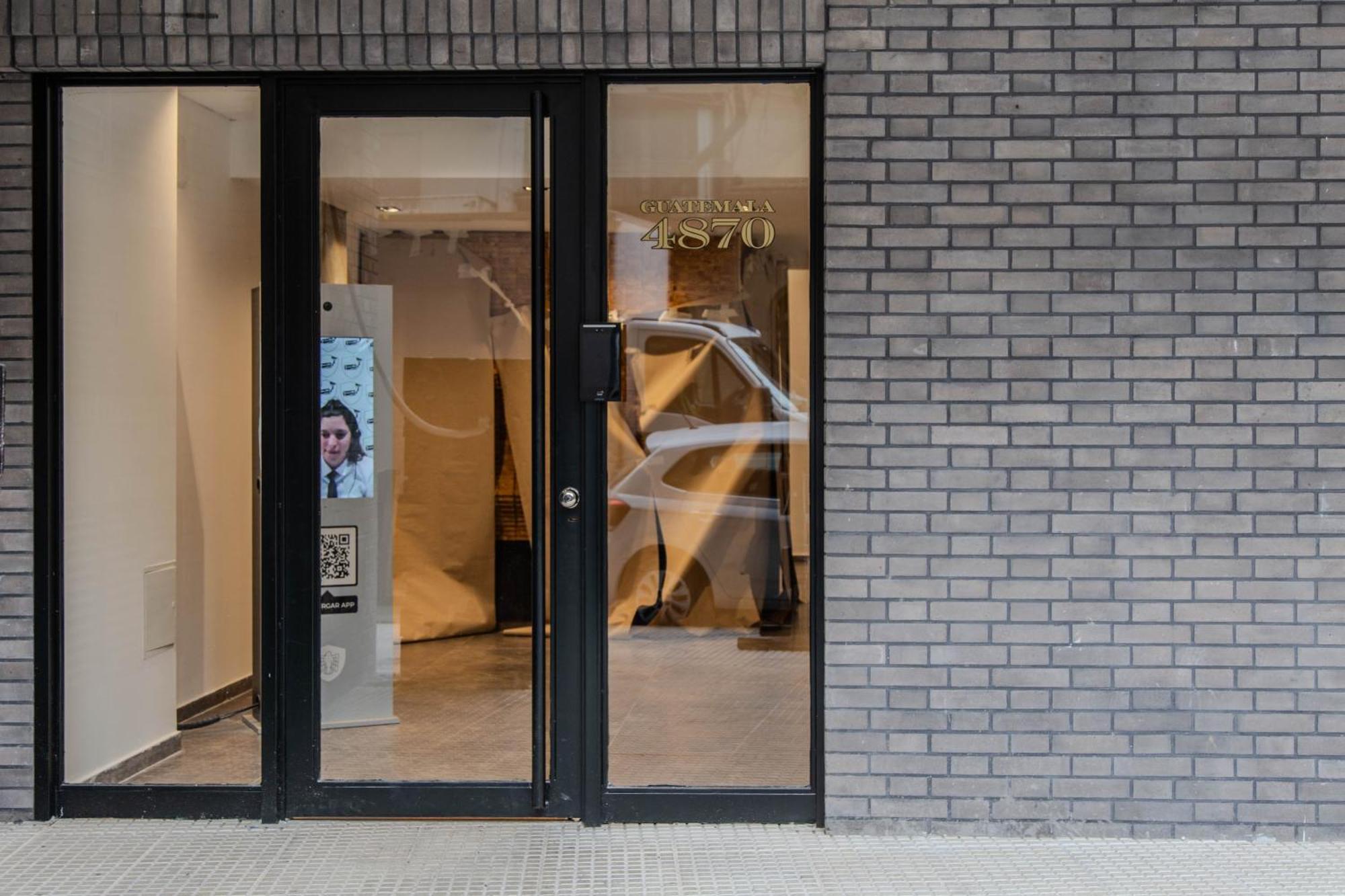 Clavel Incredible Studio Apartment