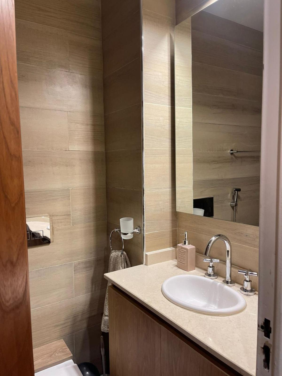 Apartment Obelisco Cerca Sobre Av 9 De Julio