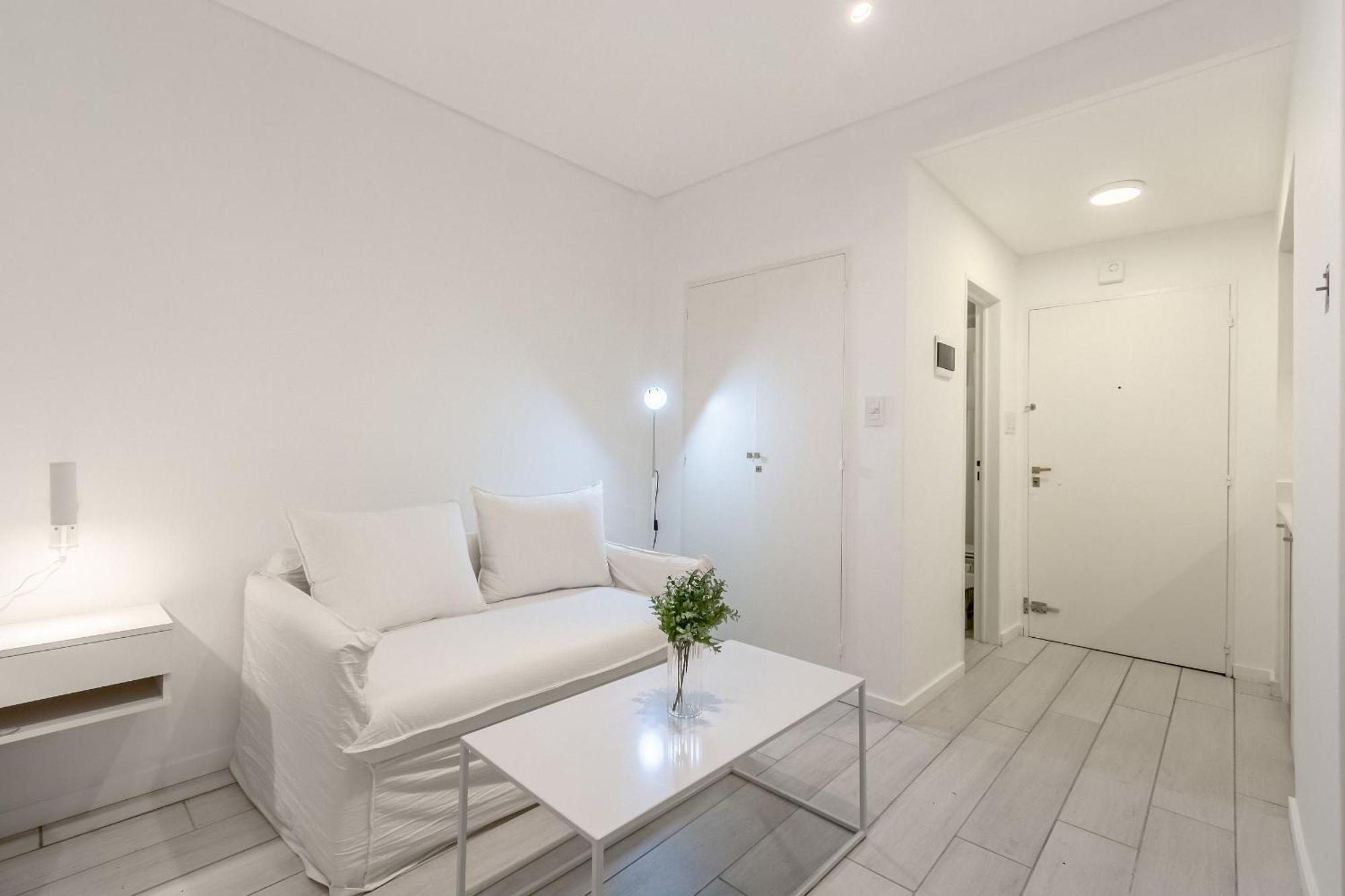 Impecable Estudio En Retiro, En Av. Libertador * Buenos Aires