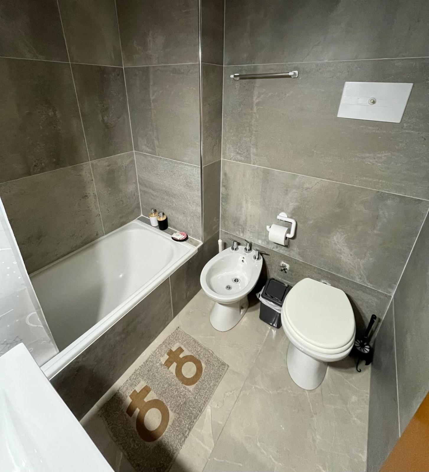 Andes, A 400 Metros Del Movistar Arena Apartamento