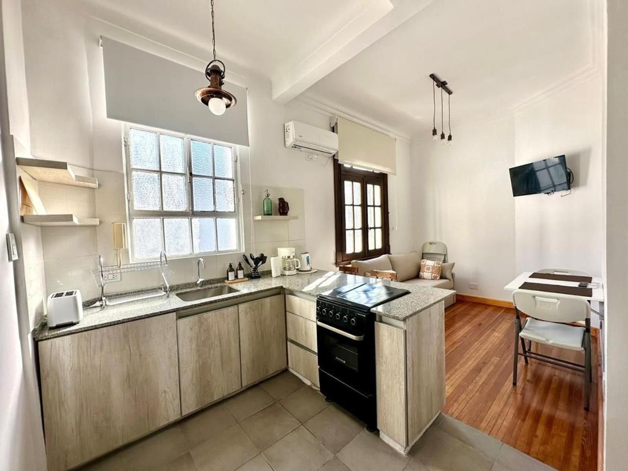 Hermoso Departamento En Edificio Historico * Buenos Aires