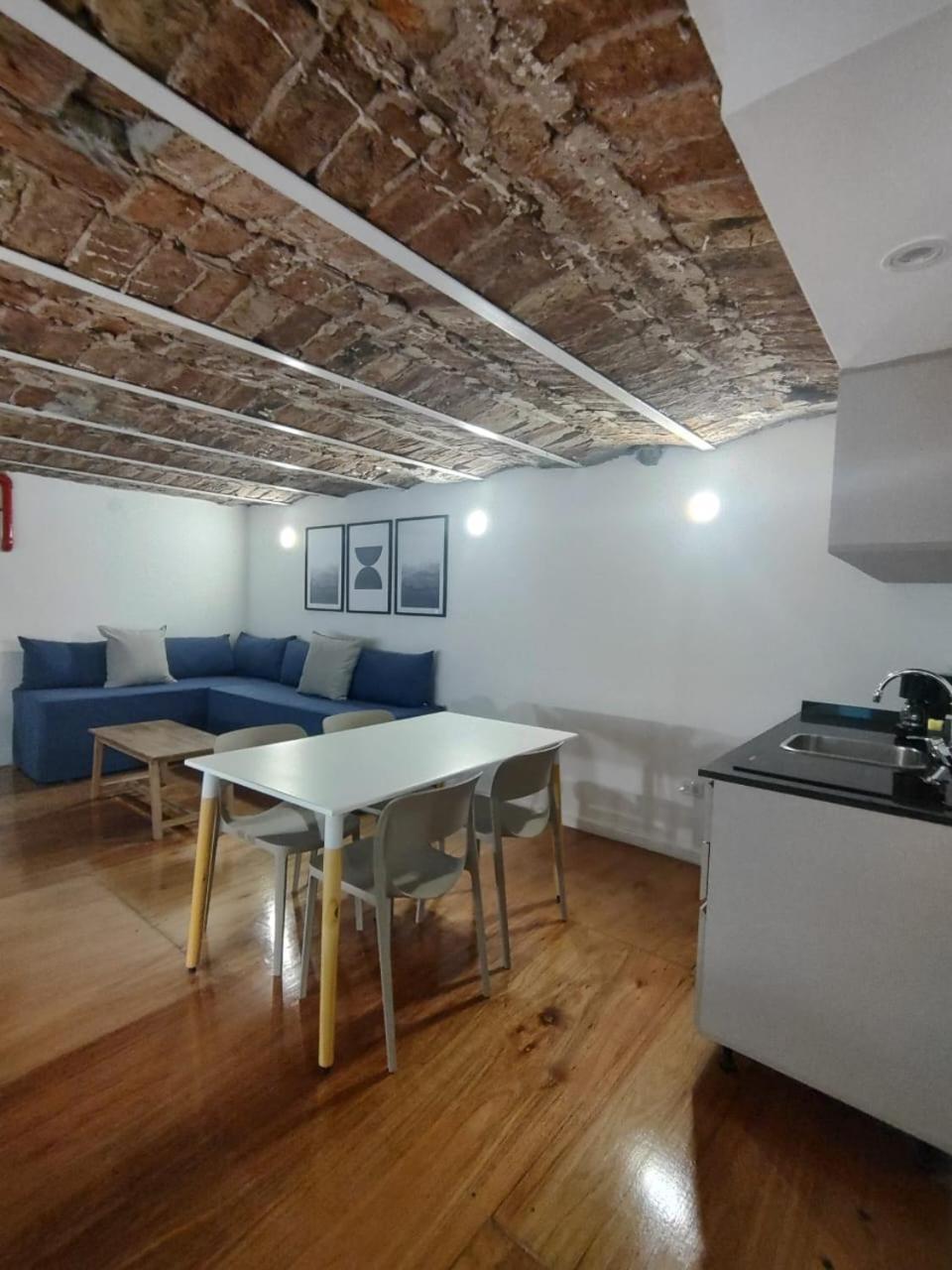 Aparthotel Upoint Recoleta