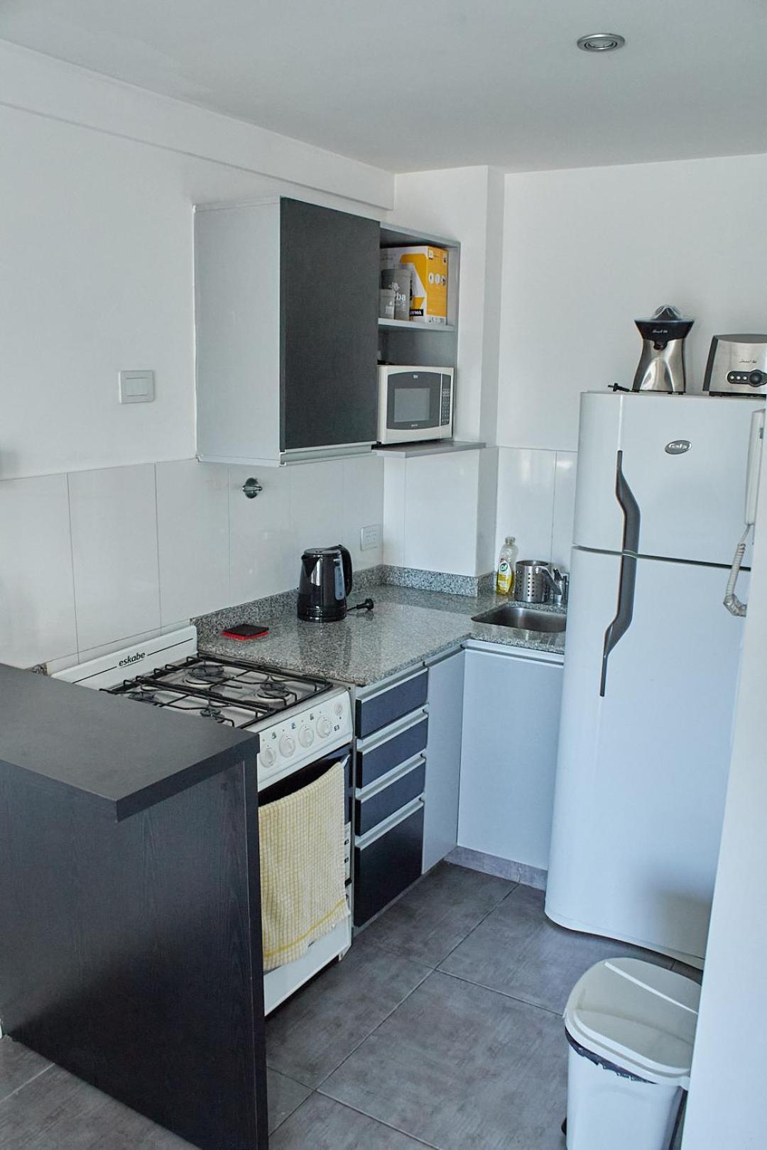 Comodo Y Luminoso Monoambiente Dividido A Estrenar, 3 Pax * Buenos Aires