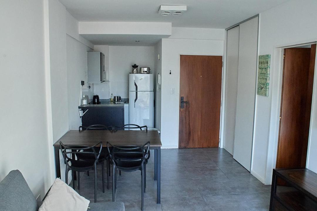 Apartment Comodo Y Luminoso Monoambiente Dividido A Estrenar, 3 Pax