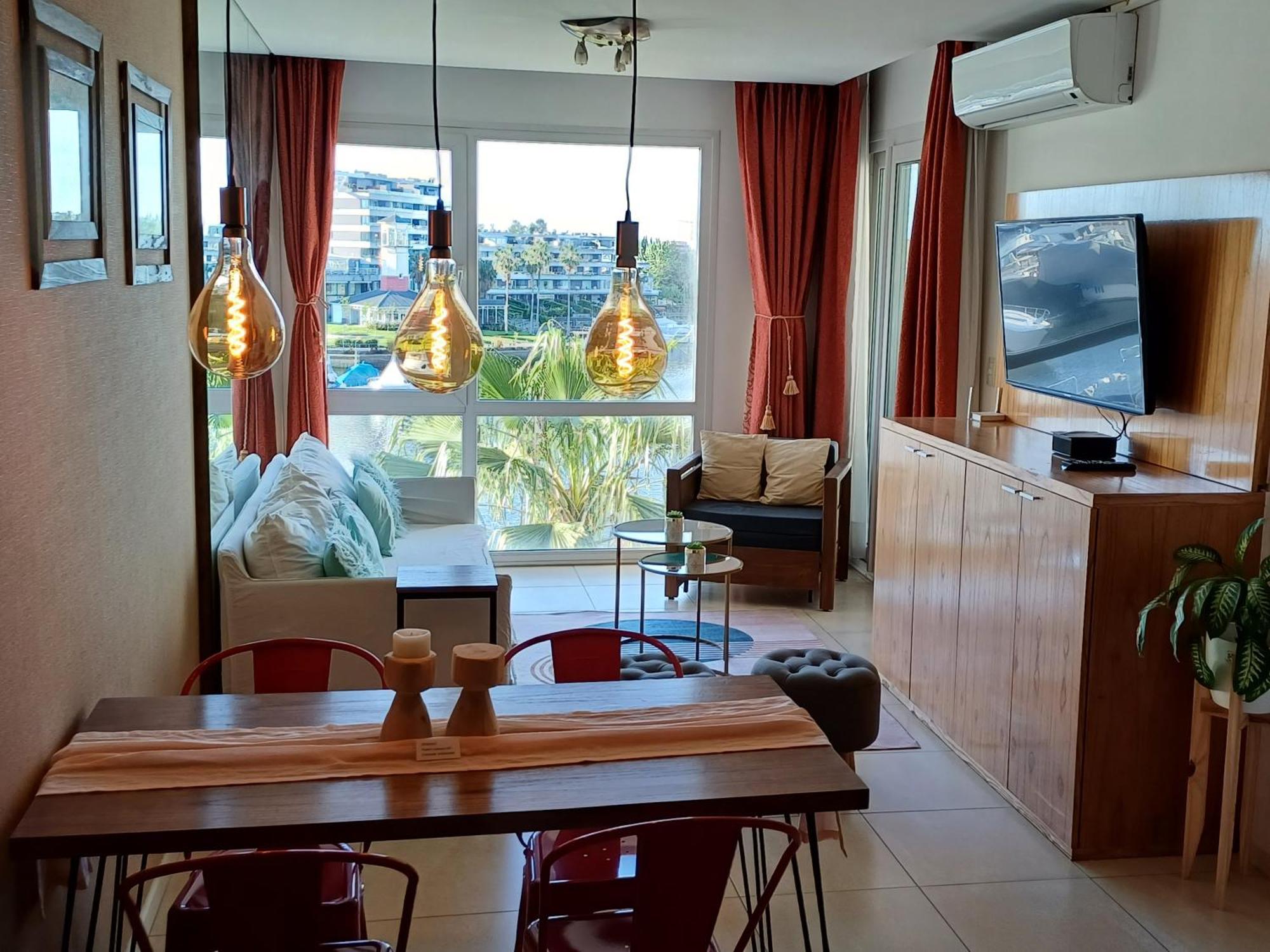 Apartment Departamentos Bahia Grande Nordelta Con Balcon Y Vista A La Bahia Piscina Opcional Arancelada!! Buenos Aires