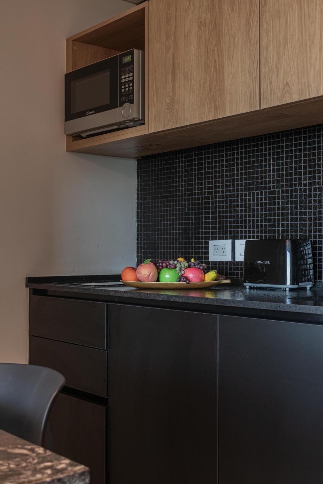 Fliphaus Armenia - Lux Lofts Botanico Apartment