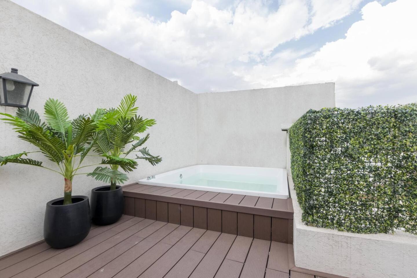 Fliphaus Loyola 1500 - Lux House Palermo Holly *