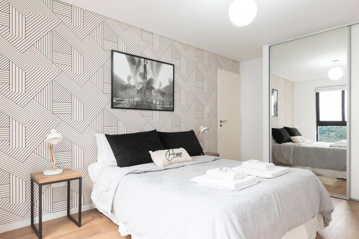 Fliphaus Loyola 1500 - Lux House Palermo Holly